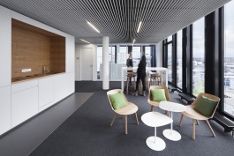 Killian Kada - Vorbild Magazine