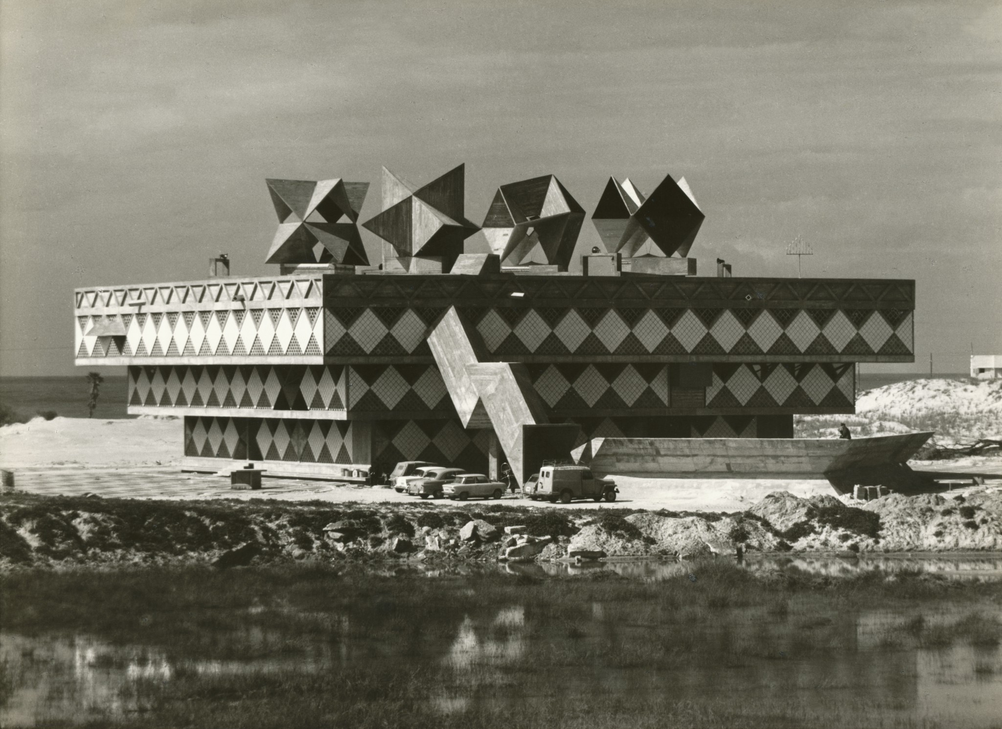Vorbild Magazine — Zvi Hecker – A real piece of architecture is subversive